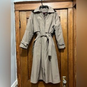 Eddie Bauer Goose Down Trench Coat with Removable Lining Size Large
